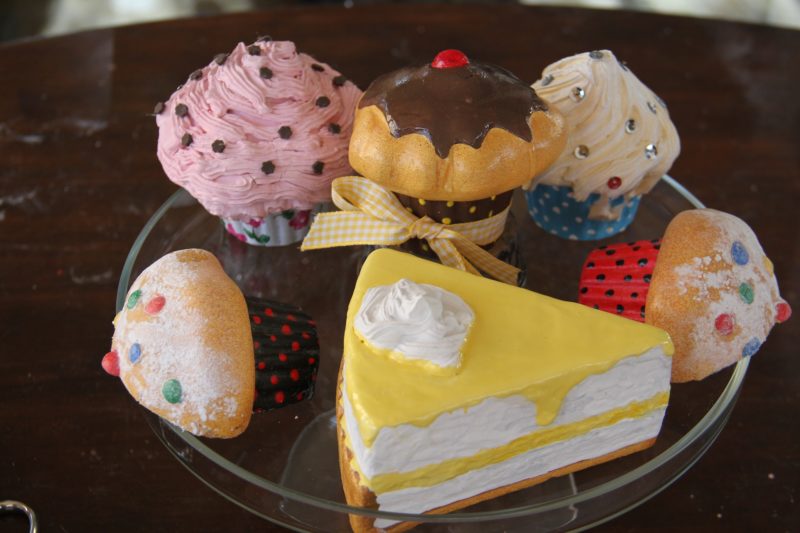 Cómo hacer cupcakes de porex para decoración ¡parecen reales! (Tercera parte)